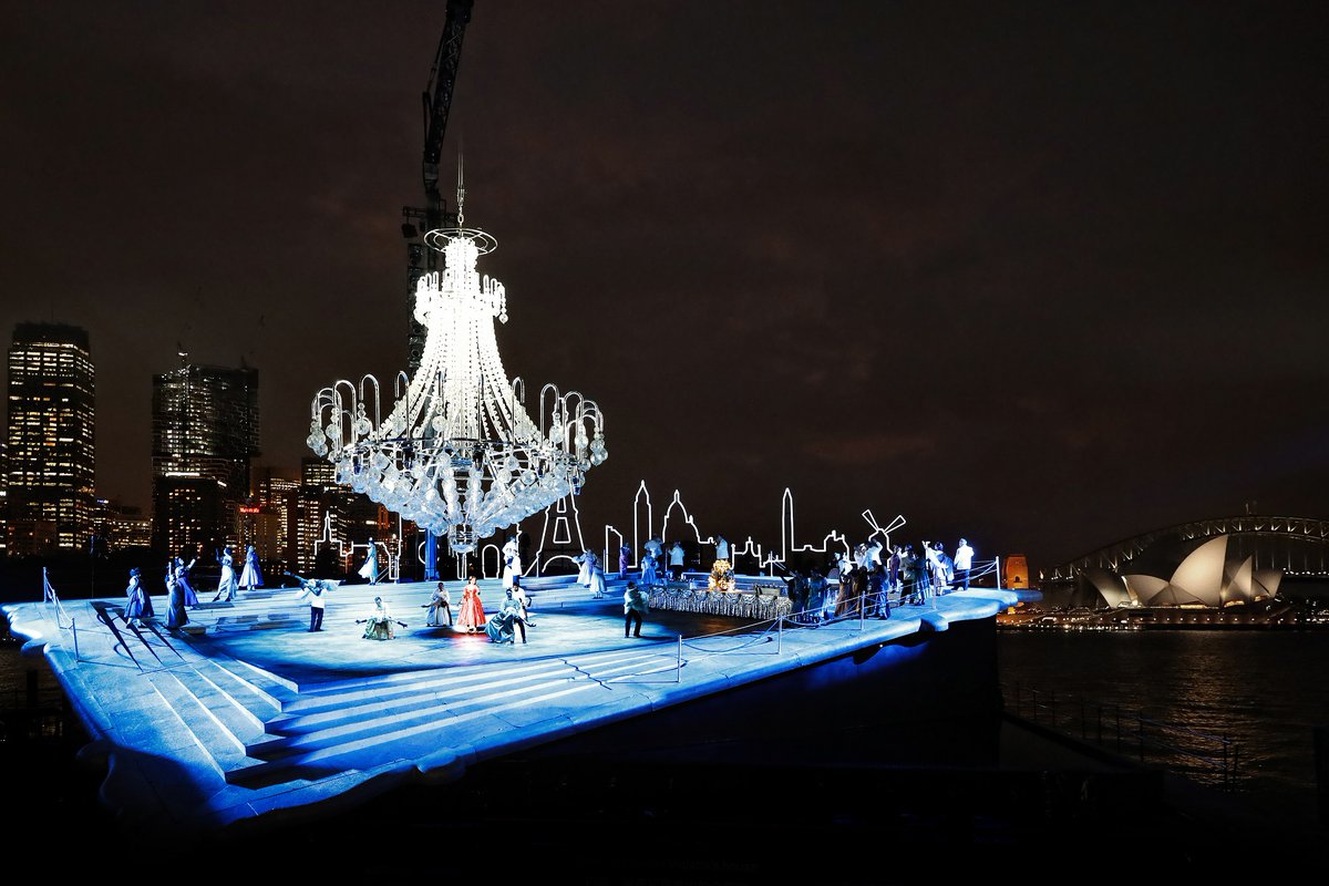 TheDomainSyd's tweet image. There are less than two weeks remaining for @OperaAustralia's #HandaOpera. Enjoy a spectacular evening experiencing #LaTraviata on #Sydney Harbour until 25 April bit.ly/2Phpc8V #Ilovesydney #seeaustralia