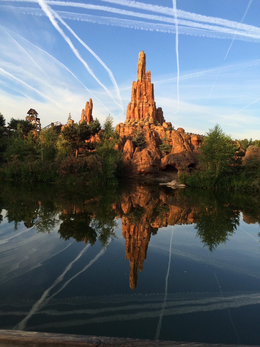 Disneyland Paris tweet media