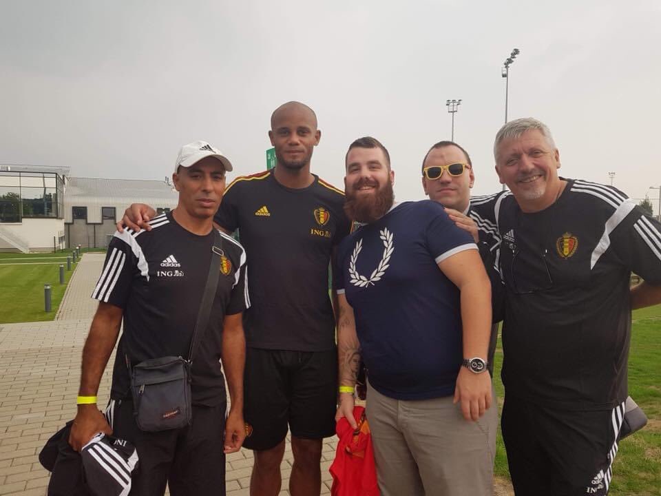 Souvenir d’une très belle rencontre avec Mr Vincent Kompany à Tubize lors d’un entraînement équipe nationale cecifoot 🇧🇪 ❤️ ⚽️ 😎 <a href="/VincentKompany/">Vincent Kompany</a> <a href="/BelRedDevils/">Belgian Red Devils</a>  <a href="/rscanderlecht/">RSC Anderlecht</a>
