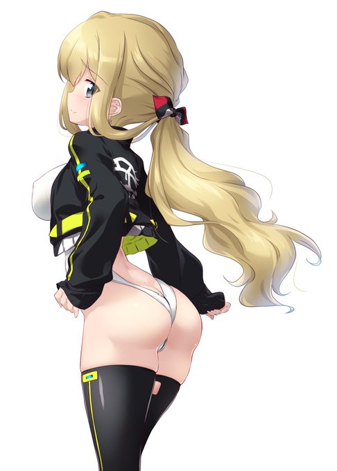 この前描いたコンパニオンリタさん、リボンどころかニーハイ?も描き忘れててオハズカシイ~💦💦 