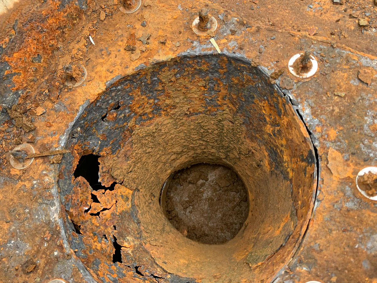 PracticalRoofCo's tweet image. Long term gutter/drainage problems solved in Newcastle. Original installers had bodged the downpipes and hidden it behind cladding, some outlets just emptying straight into cladding. Corroded gutters plated and repaired with SIKA. #roofing #construction #healthandsafety