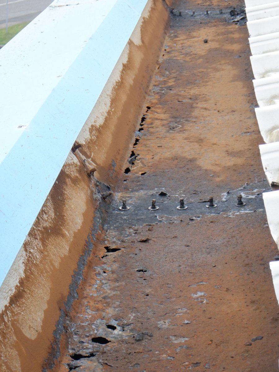 PracticalRoofCo's tweet image. Long term gutter/drainage problems solved in Newcastle. Original installers had bodged the downpipes and hidden it behind cladding, some outlets just emptying straight into cladding. Corroded gutters plated and repaired with SIKA. #roofing #construction #healthandsafety