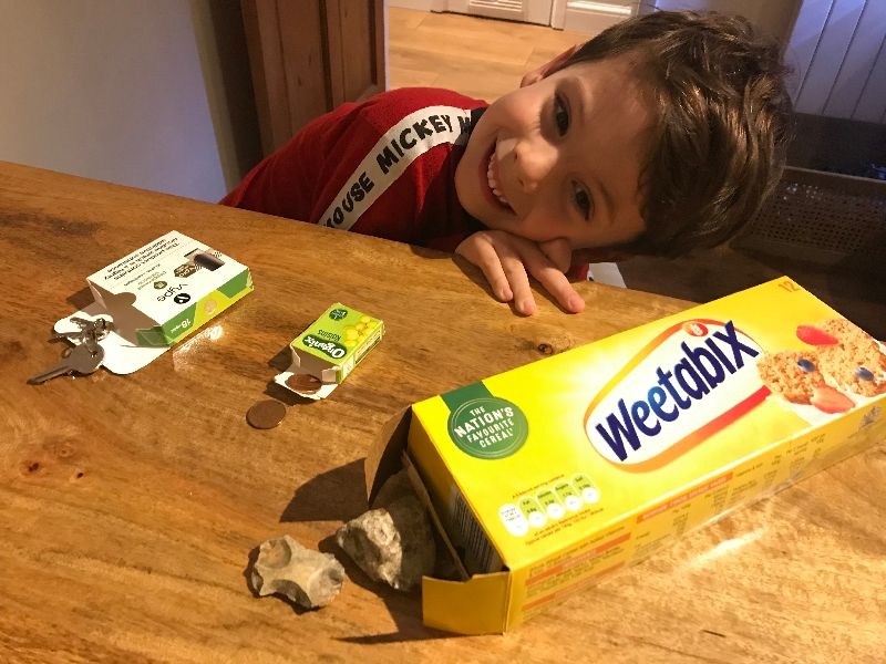 English_Parents's tweet photo. Try today's #EnglishWithParents activity to practise making predictions with your child! https://t.co/Ob8N4FGa7Z