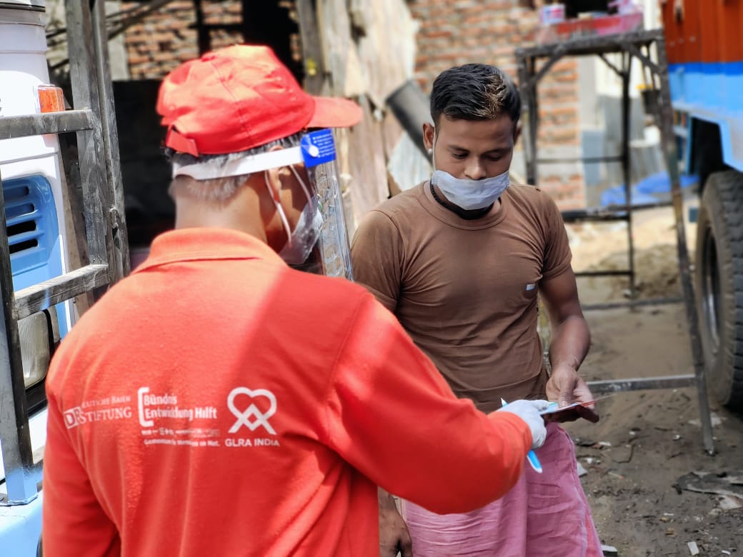 glra_india1966's tweet photo. Nai Disha team creating awareness about TB https://t.co/NCQxnPPrsa