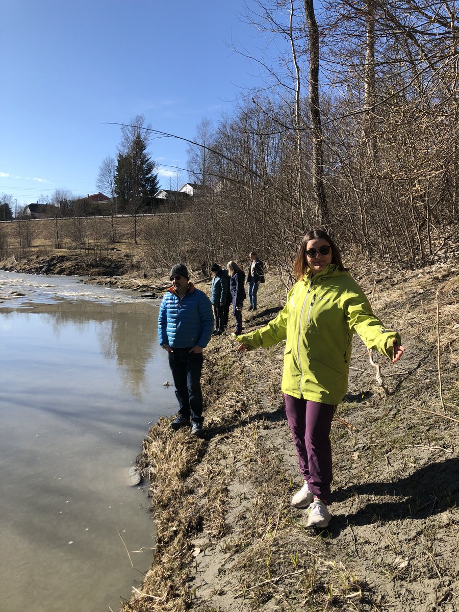 plastpath's tweet photo. Fieldtrip #microplastic #plastpath https://t.co/o7Jw0wL5qG