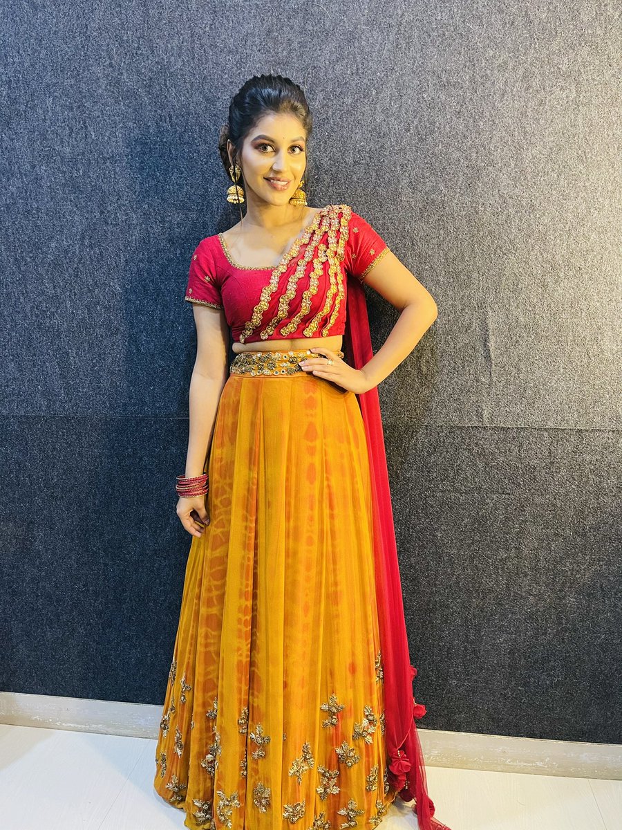 iamyashikaanand's tweet photo. இனியதமிழ்புத்தாண்டுவாழ்த்துக்கள் ♥️🌟
Happy tamil new year to my fam 💯 https://t.co/oSQWf0JlV5
