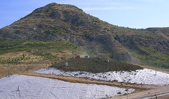 SiciliaTV's tweet image. La Cassazione ha confermato il dissequestro della discarica di contrada "Matarana", in territorio...   #discarica #dissequestro #siculiana #SiciliaTv #SiciliaTvNotiziario

siciliatv.org/2021/04/14/def…