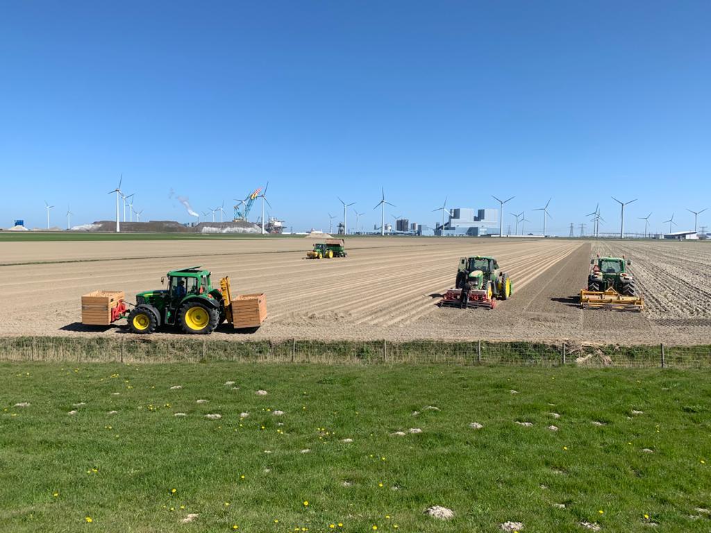 Toekomstperspectief voor jonge boeren in 
<a href="/provgroningen/">Provincie Groningen</a> ? Wordt er geluisterd?
De Groningse, jonge, boer is geraakt! najk.nl/over-najk/prov…