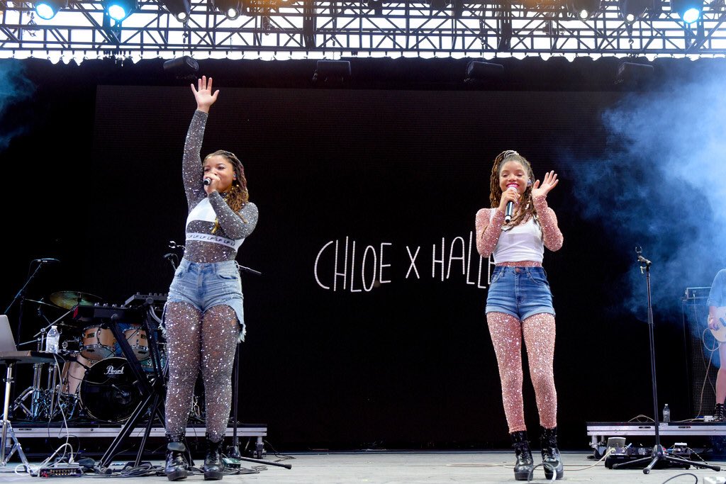 cxhupdates's tweet photo. 3 years ago today, Chloe x Halle performed at Coachella for the first time. ❤️ https://t.co/0qDzJHc0Fw