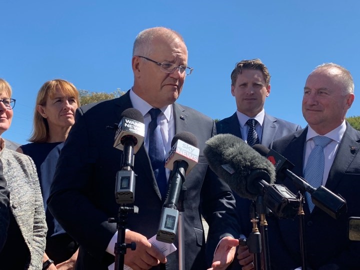 wamnnews's tweet photo. #perthews #wapol #auspol ย Chamber of Commerce event marred by protests as Scott Morrison begins WA visit.
https://t.co/o3vopPVZGb https://t.co/K1OcPPjrBv