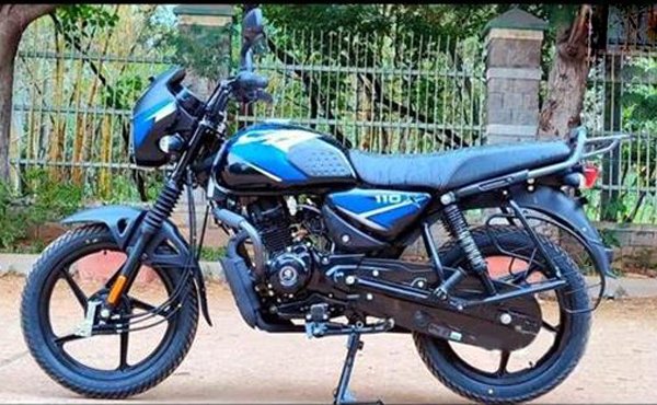 JagbaniOnline's tweet photo. ਬਜਾਜ ਜਲਦ ਭਾਰਤ ’ਚ ਲਾਂਚ ਕਰ ਸਕਦੀ ਹੈ ਨਵਾਂ CT 110X, ਮਿਲਣਗੇ ਇਹ ਫੀਚਰਜ਼
https://t.co/U6ytHMCQon
#bajajct110x #BajajAuto #bajaj #commutermotorcycle #Bajaj https://t.co/6466n73QKt