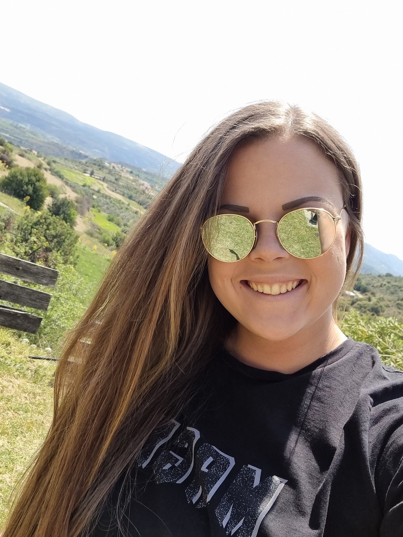 TW Pornstars - 1 pic. Lea Lovebird - Top 1.5% 💙🤍. Twitter. Sonnige