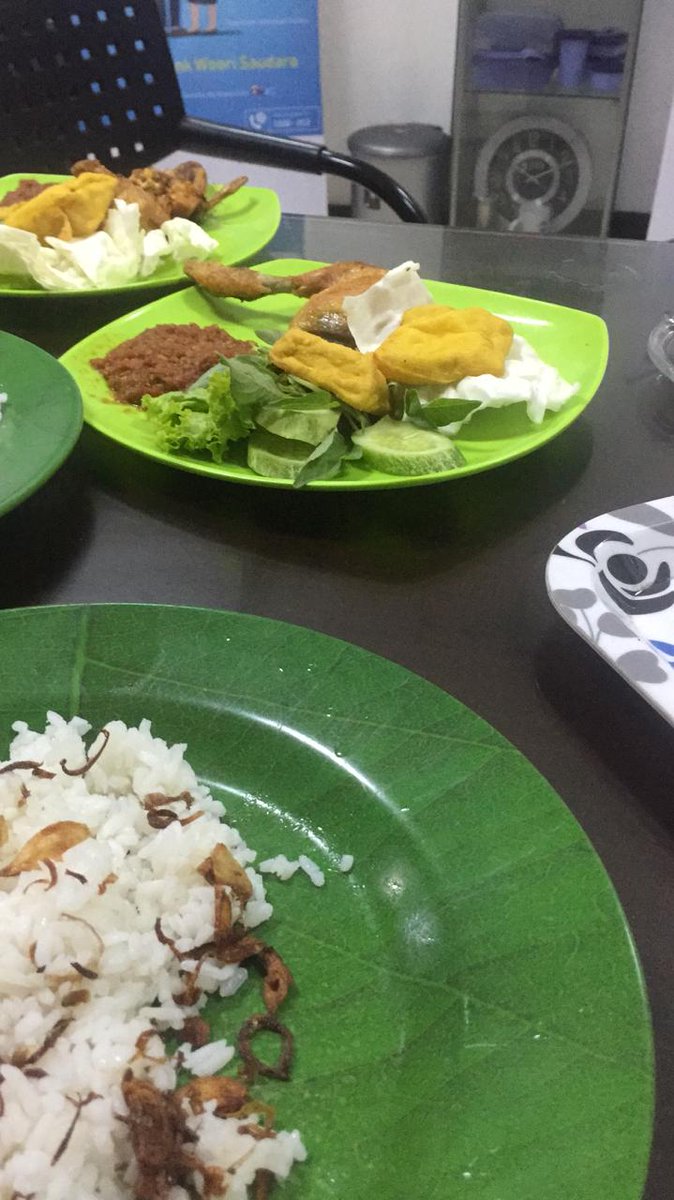 rumahOPW's tweet photo. Selamat buka puasa gaes..
#puasa https://t.co/ZjGlidbOHm