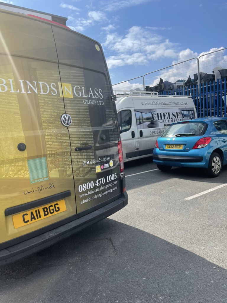 BlindsInGlass's tweet photo. More #uniblindsinglass W-Smart solar battery blinds being delivered today to @chelsea_aluminium in Warrington, quality installer of aluminium windows &amp; doors #partners #bigg #blindsinglass https://t.co/mZ6UCqtUWJ