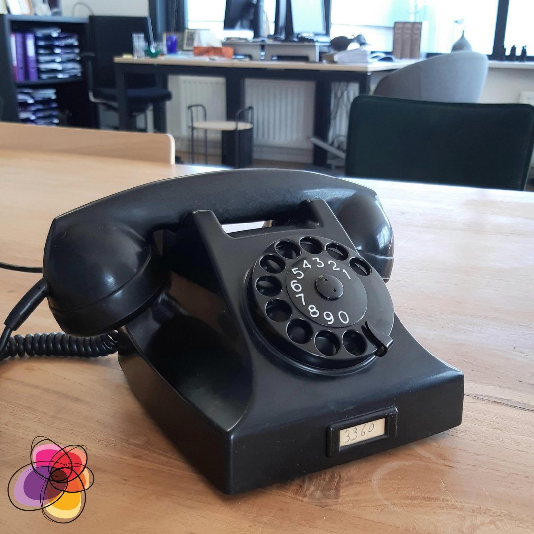 prima_content's tweet image. Een nieuwe (oude) aanwinst op kantoor! #telefoon