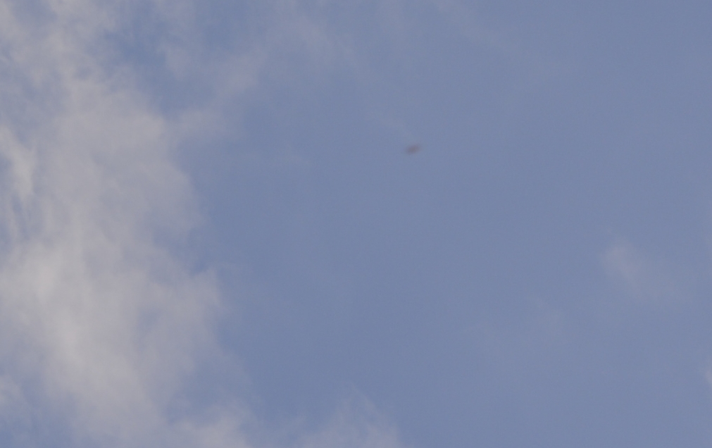 marie_kayali's tweet image. UNKNOWN CRAFT - SECOND IMAGE #UFOTWITTER #UNKNOWNOBJECT #UFO