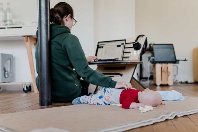 MommyHacks_'s tweet photo. Check out @thewondermommy's new blog post "A Letter to New Moms in a Post-COVID World. Do you have interest in being a guest writer? Become a contributor-submit your blog entry at https://t.co/8wVYjTe6L7. Join @MommyHacks_mailing list. #mommyblogs #mommycommunity #mommyhacks https://t.co/YMa4tOSRMR