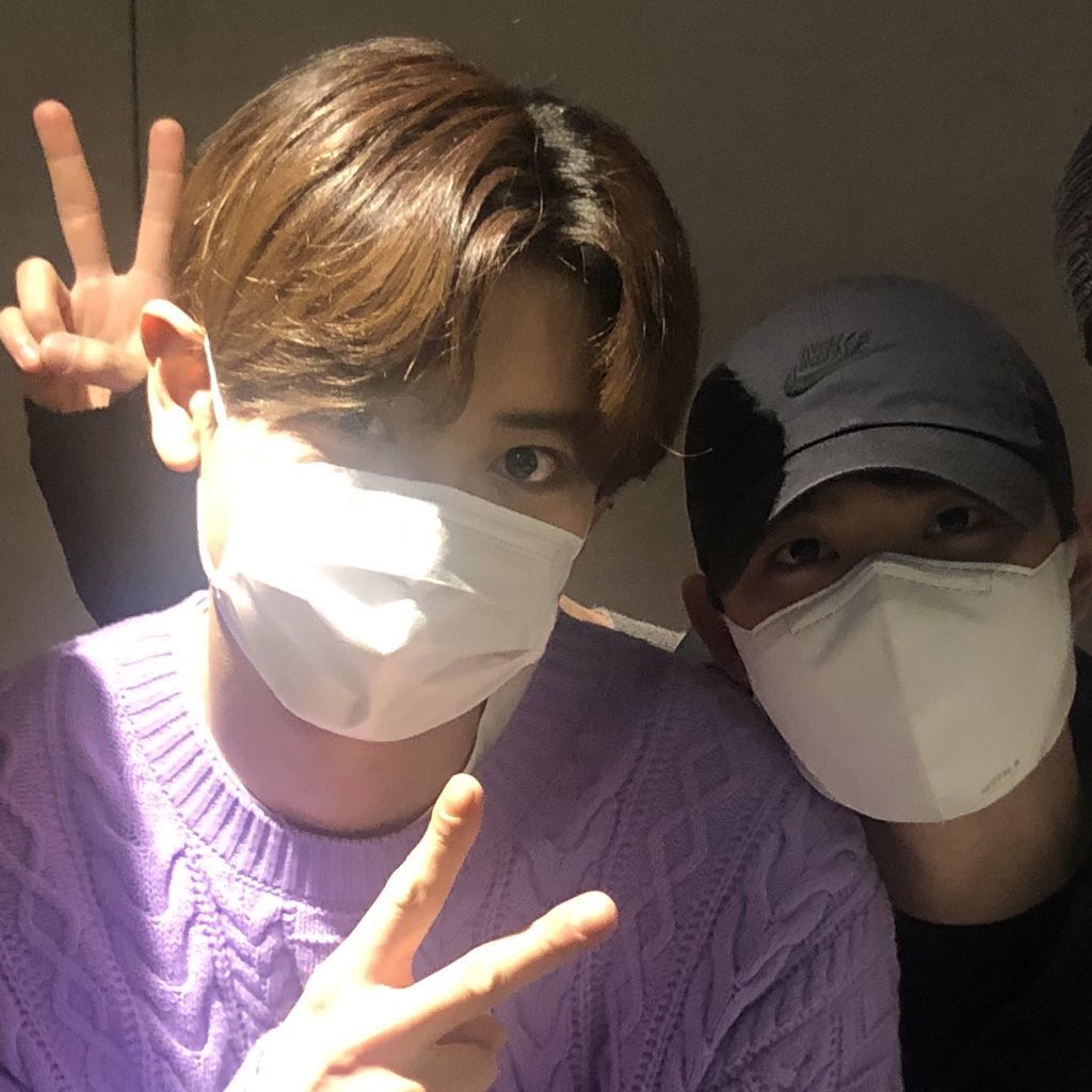 ニョルド推しのワイ この写真たちだけで余裕でチャニョルの兵役乗り越えられるんだ さがる のイラスト ニョルド推しのワイ この写真たちだけで余裕でチャニョルの兵役乗り越えられるんだ さがる のイラスト