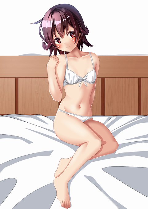 #艦これ
睦月ちゃん描きました～～～～～ 