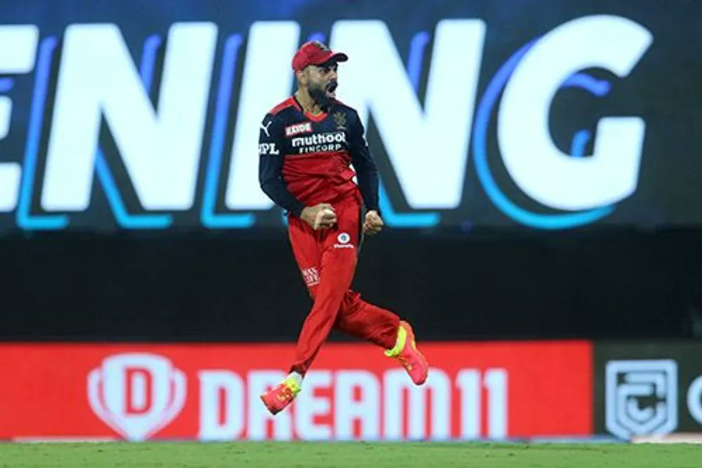 Whattt a Comeback From RCB !!!

Unexpected Win !!!
COMPLETE  THRILLER 🔥🔥🔥💥

#IPL 🙏🙏👏👏 

Match winning batting by #Maxwell
and some great death Bowling by #RCB Bowlers 🔥

#SRHvRCB