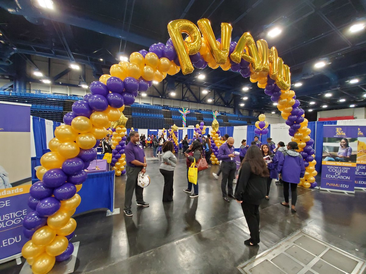 HoustonHispanicForum tweet media