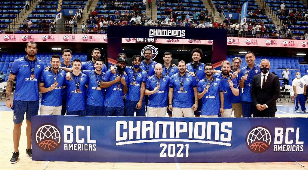 JPBatista13's tweet photo. 3° Lugar nas Américas. Orgulhoso desse grupo. 🥉 https://t.co/ZvLocTmFoS