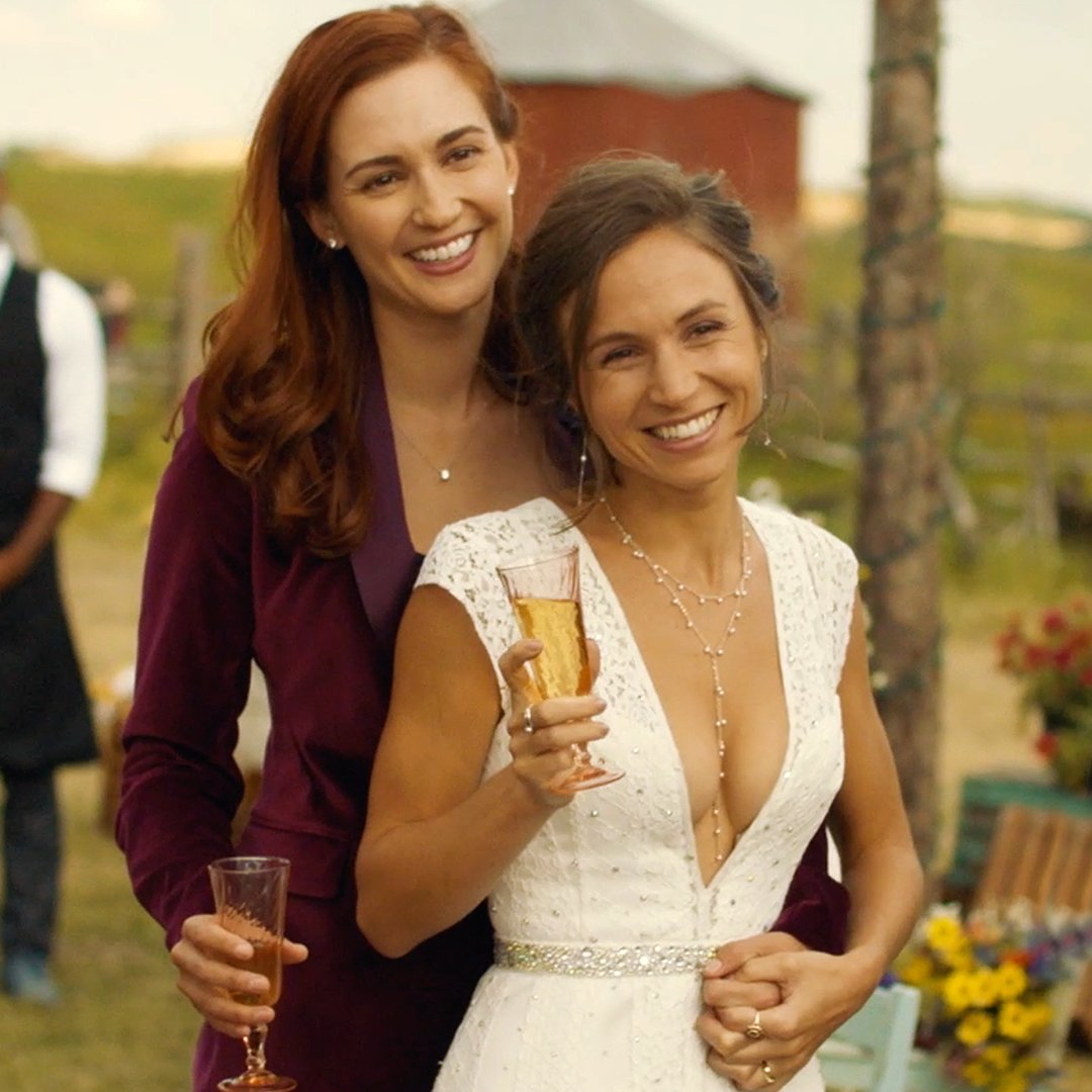 Wynonna Earp tweet media