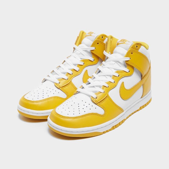crepdate's tweet photo. Nike Dunk High “White/Yellow” Lemon drops 16 April #crepdate https://t.co/cDZy1ZFNM5