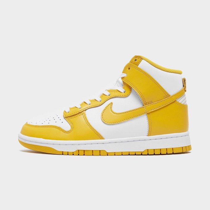 crepdate's tweet photo. Nike Dunk High “White/Yellow” Lemon drops 16 April #crepdate https://t.co/cDZy1ZFNM5