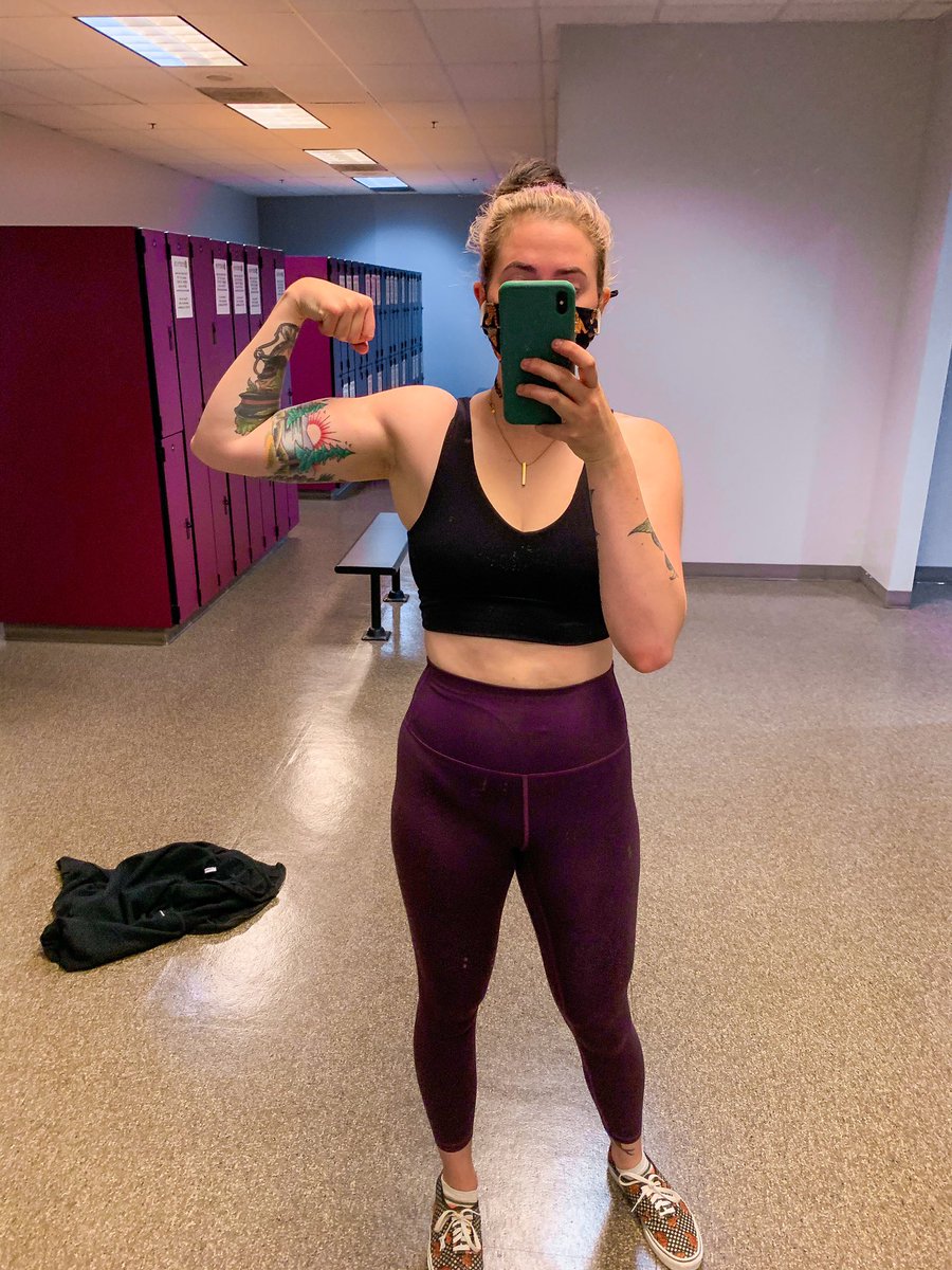 umm_rache's tweet photo. If I see you in the street, bitch your ass is done. Haha jk but these lil muscles coming out have me feeling some type of wayπ #itsasong https://t.co/PeqRZ4LXNy
