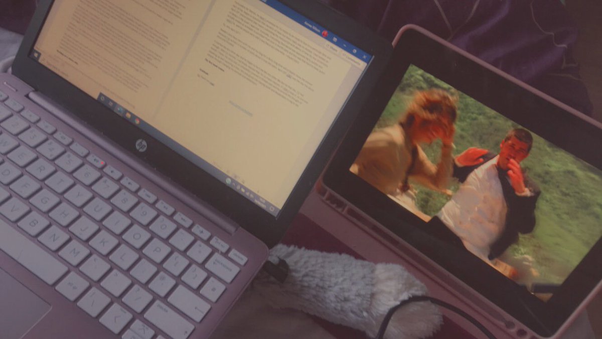 aimes_wilson's tweet photo. An evening of #Lost on @primevideouk & blogging the piece for the release of #EverythingDisordered 👌🏻 https://t.co/NVWMqWGcWE