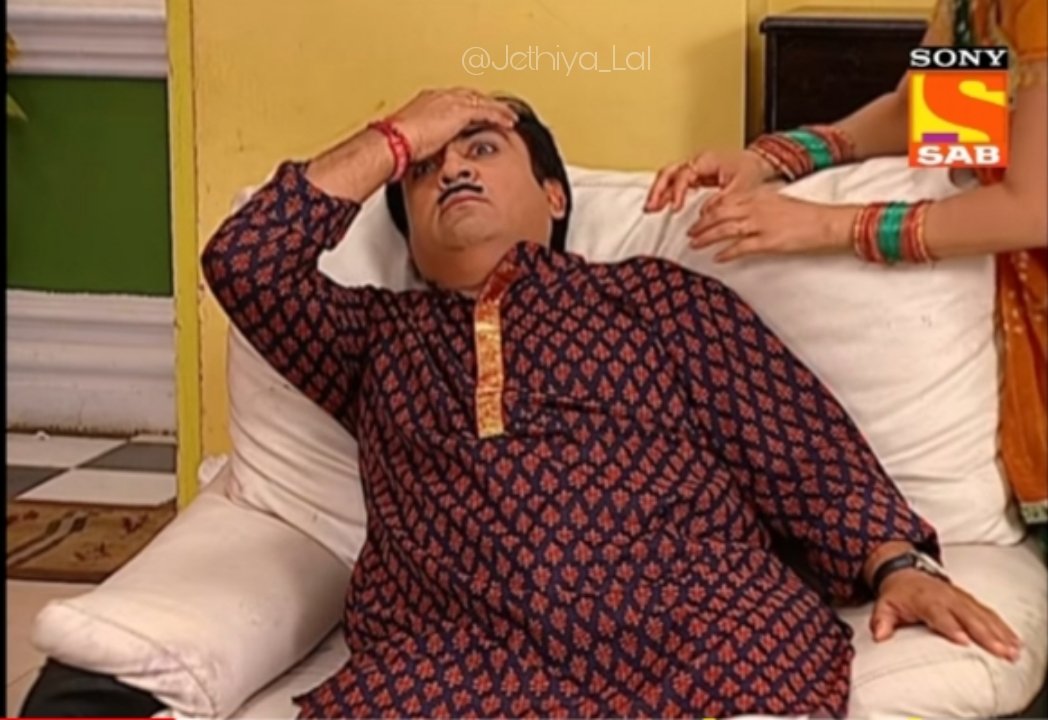 Its_samar_raj's tweet image. After Seeing Manish Pandey Innings..

David Warner Be Like - 

#SRHvRCB