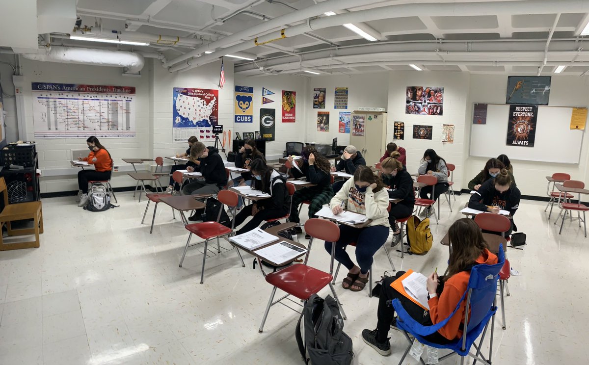 Yesterday this group of AP Gov seniors used their day off to prepare for their AP exams in May. #doesntmattergetbetter #dowork #warriorpride156 #LunkAPGov <a href="/McHenrySS/">MCHS Social Science</a> <a href="/D156_GotGrit/">MCHS Growth Mindset</a>