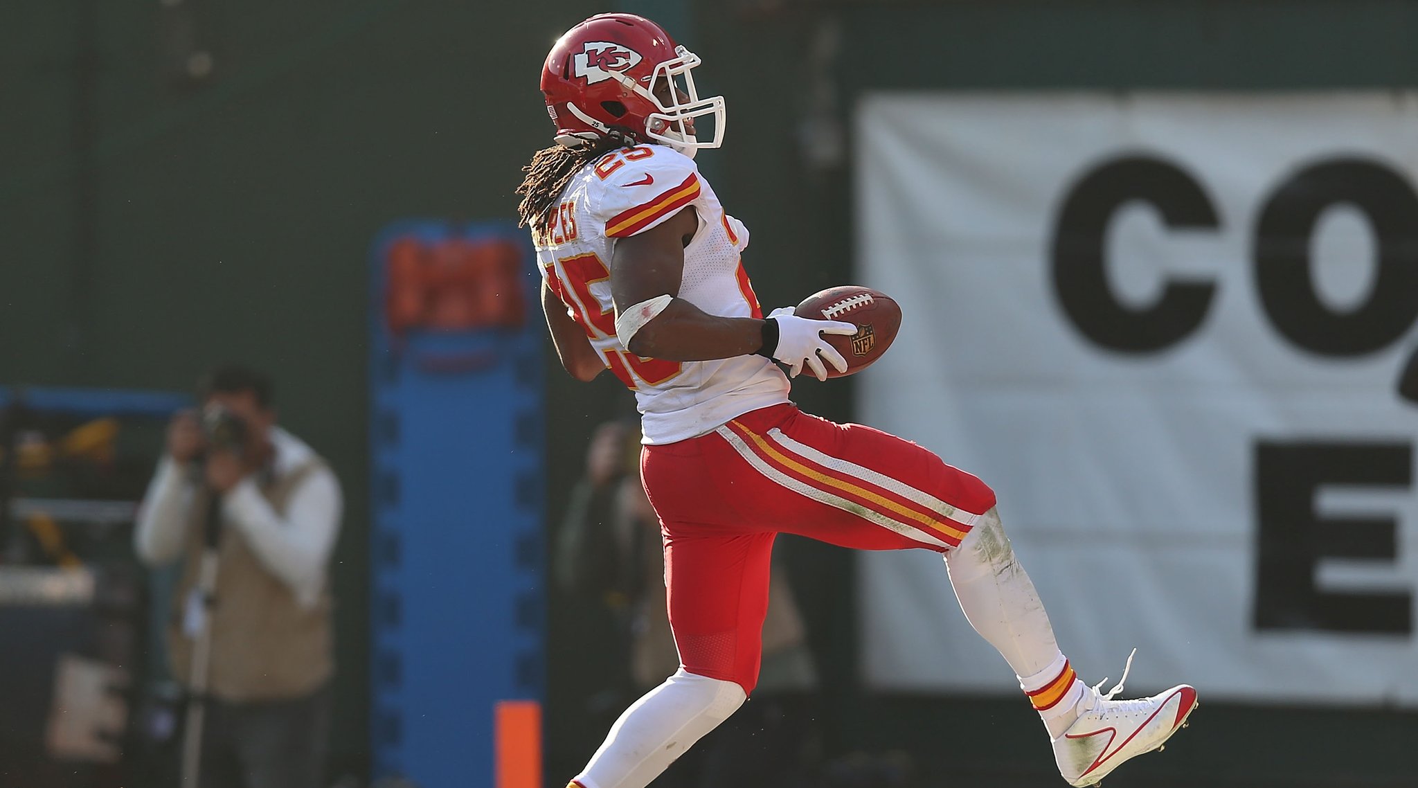 NFLonCBS on Twitter "RBs with highest yards per rush attempt in NFL