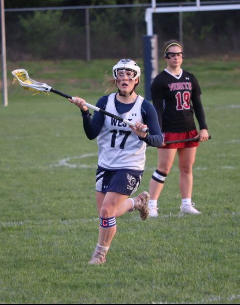 LSWGirlsLAX's tweet photo. Today these 3 Lady Titans will be signing their Letters of Intent to play lacrosse at the next level.  Congrats to Abby, Tessa and Ashley on this accomplishment!  We are very proud of you!  -----<#)  @LSWSportsUpdate https://t.co/zwGyvp0WJe