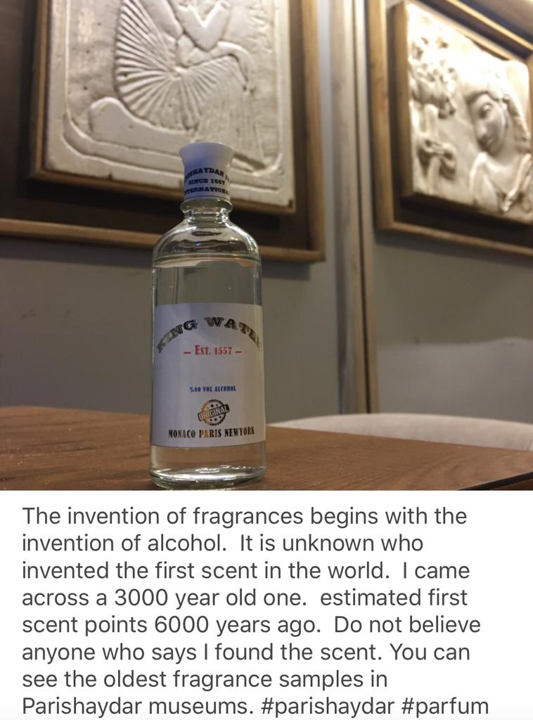 KingWater9's tweet photo. L'invention des parfums commence par l'invention de l'alcool, on ne sait pas qui a inventé le premier parfum au monde, je suis tombé sur celui qui a 3000 ans.  L'estimation montre il y a 6000 mille ans. Ne croyez pas ceux qui disent que j'ai trouvé l'odeur. Vous pouvez voir https://t.co/RqvnfXZgJt
