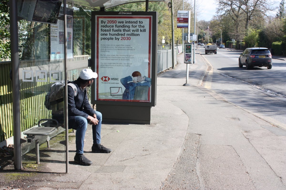darren_cullen's tweet image. New poster I designed as part of @BrandalismUK&apos;s campaign to highlight the empty climate promises of HSBC and other #FossilBanks. Massive thanks to everyone who installed it in bus stops and billboards around the UK.

More details here: brandalism.ch/hsbcs-brand-re…