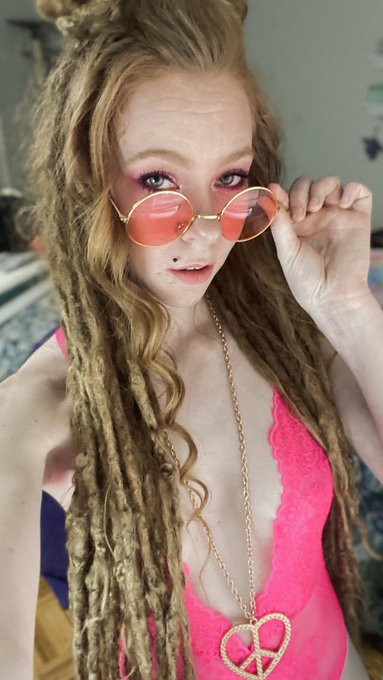 Join me on #MVLive at 7 PM EST tonight! Let&rsquo;s get naughty and have some fun! ➡️ [https://t.co/PkNEHU2bIc<a href="/tag/mvlive"class="tags">#MVLive</a>