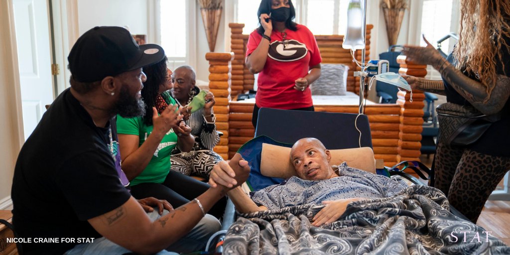 statnews's tweet image. A deathbed double standard: It’s hard to get released on medical parole — unless you’re about to become a Covid-19 statistic

@EricBoodman has the story here: buff.ly/3a9b9cT