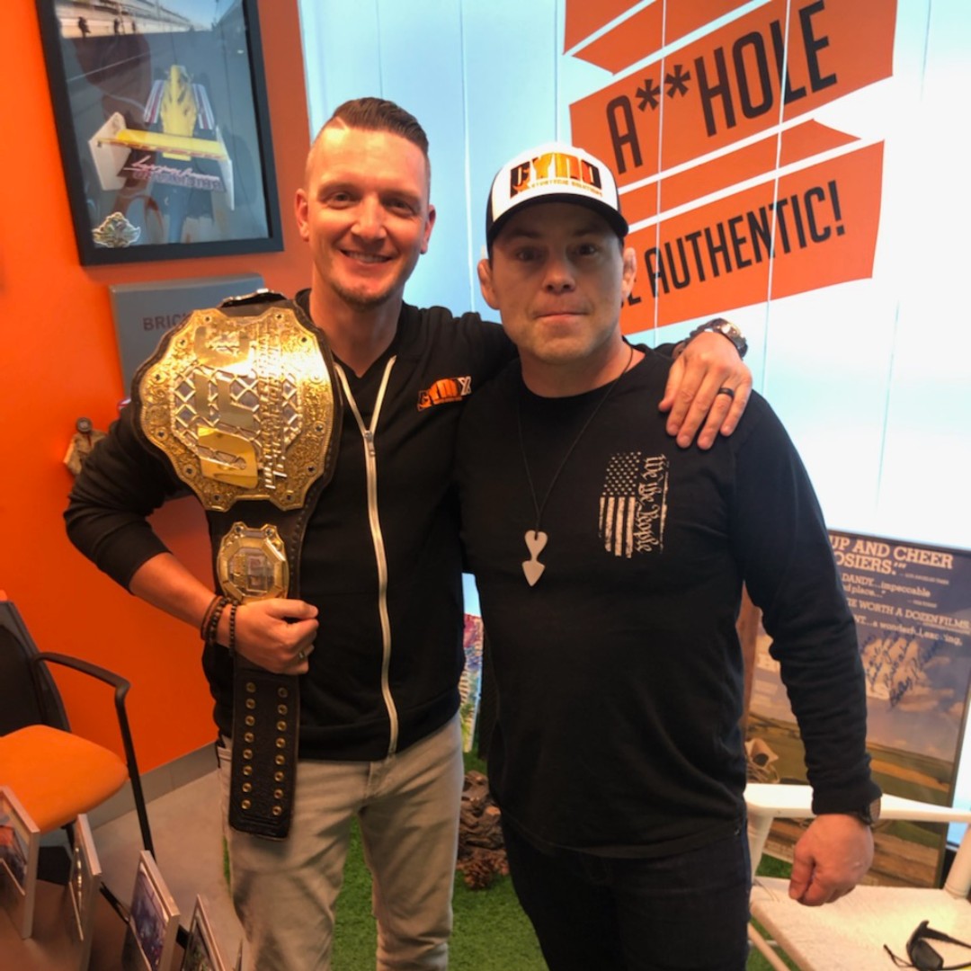 RYNOSolutions's tweet photo. #BTS during #RYNOx! @ufc lightweight champ 🏆@jens_pulver ‘Lil Evil’ in the house for #RYNOx2021. 🦏🔥Thank you man, you crushed your speech. #RYNO #RYNOss #HVAC #ToThePointPodcast #HomeServices #RYNOxServiceSummit https://t.co/IBN1QDZoDY