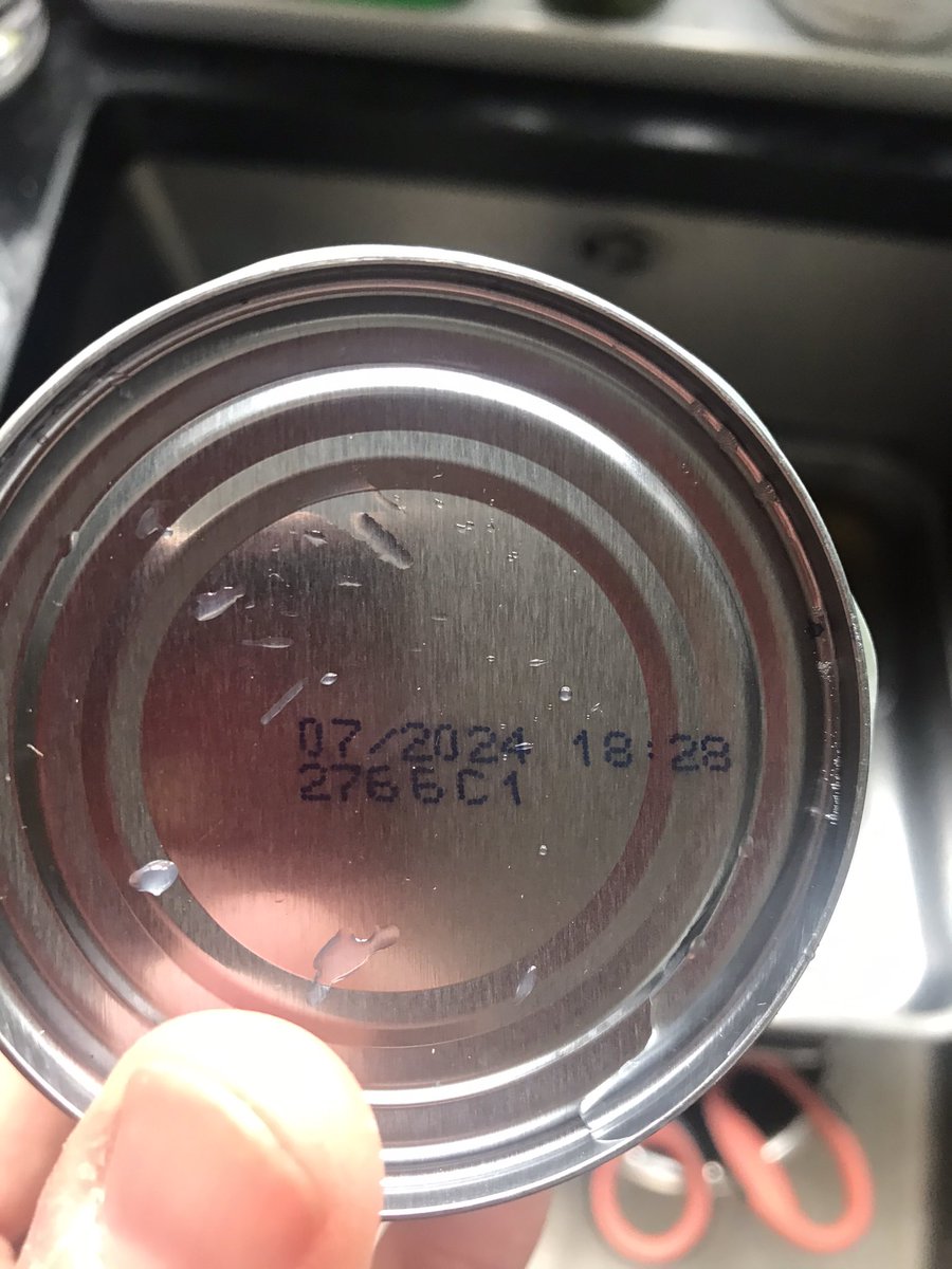 Really sharp piece of metal <a href="/GreenGiant/">Green Giant</a> in a tin of sweetcorn. A less vigilant eye could cause serious harm especially to kids. Needs to be checked ASAP and hope it’s not a bigger issue with other tins. Not a complaint/rant just a concern for others