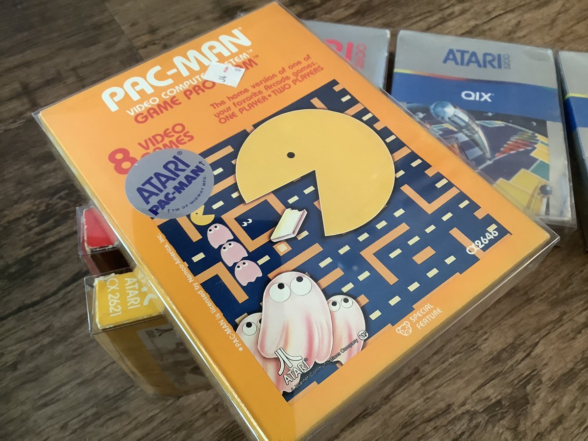 Another Atari delivery , well why not 👍👍😍😍

2600 and 5200 games , inc the rarer pac man box

And 2 more gatefold style boxes , all imported from the US