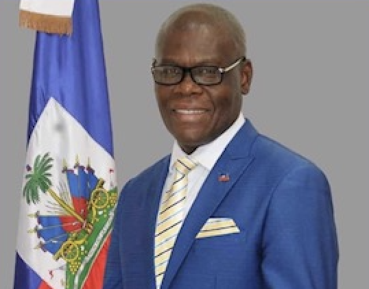Stanley Lucas (@stanleylucas01) on Twitter photo Nous remercions le Premier Ministre <a href="/JoutheJoseph/">Joseph Jouthe</a> #Haiti Nous lui souhaitons bonne chance dans ses nouvelles initiatives. Nous remercions le Premier Ministre <a href="/JoutheJoseph/">Joseph Jouthe</a> #Haiti Nous lui souhaitons bonne chance dans ses nouvelles initiatives.