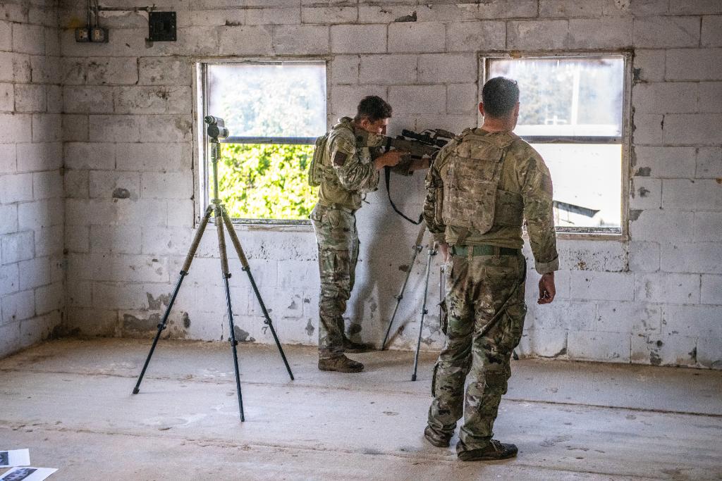 MCoEFortBenning's tweet image. Day Two was a hit!

Sights are set on success today during Day Three of #BestSniper Competition 2021.

@USArmy @TRADOC @PatDonahoeArmy @PaulFunk2 @ArmyChiefStaff