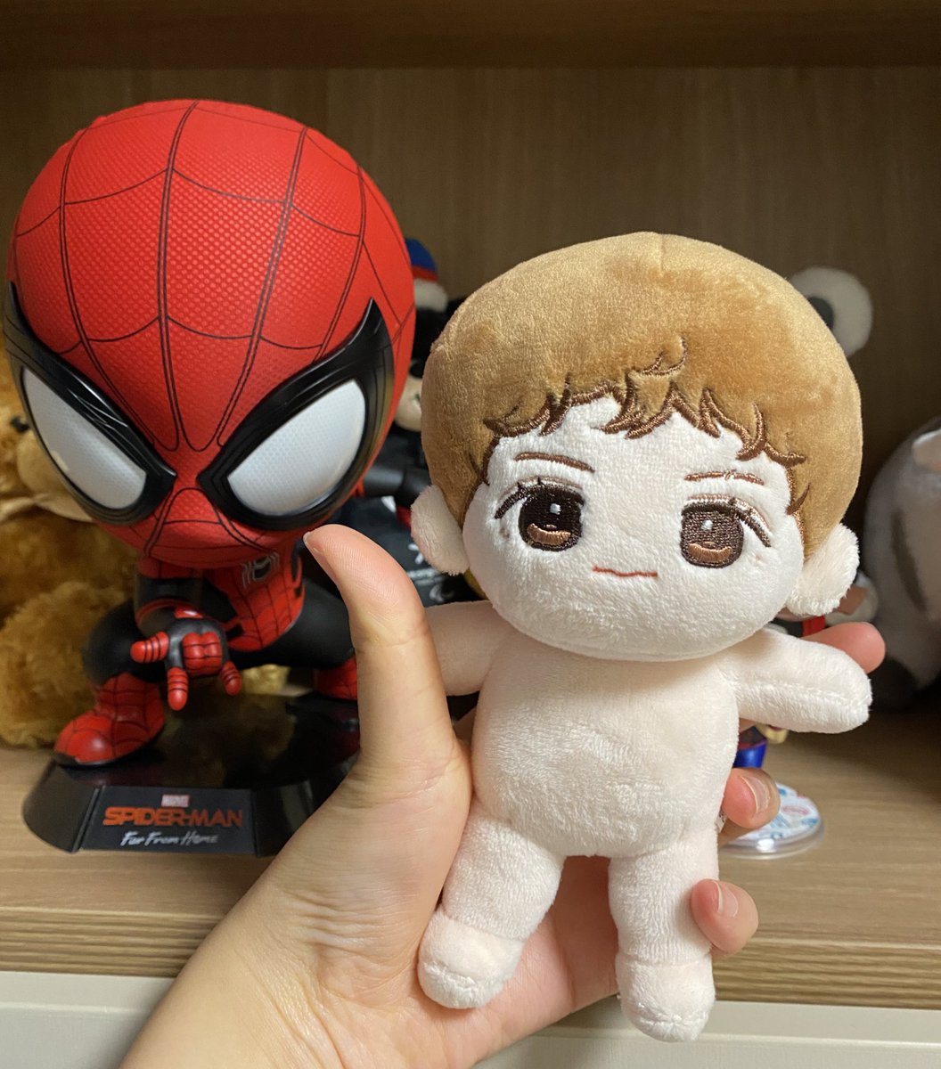아톰이 잘 왔습니다아아
큰거미 옆에 두니 새삼 쪼꾸맣고 소즁해ㅠㅠ
<a href="/peterP_doll/">아톰이(아기 톰홀랜드) 15cm</a> 님 아톰이 태어나게 해주시고 귀한 이벤트 해주셔서 감사드립니다아ㅠㅠㅠ 옷입혀서 소중히 데리고 다닐게요💋😘😍😍만수무강하세요오😊😊😊