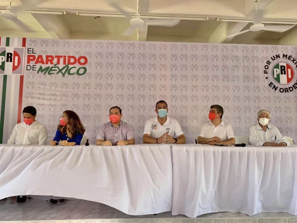 MxTulum's tweet image. Capacitación a las estructuras del partido para el proceso electoral 2020-2021.
#FuertesYUnidos
#EsDelPRI 🤝🇲🇽 

@CandyAyuso 
@Rodo_PechG 
@PRIQRooOficial 
@pritulum