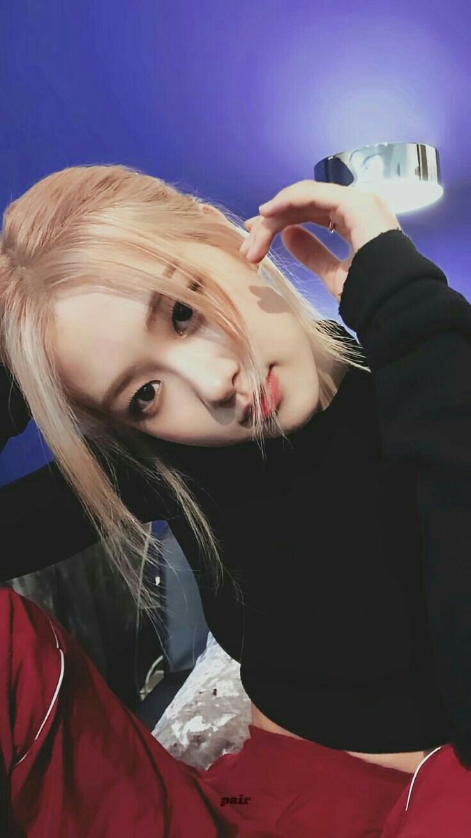 Hi, i'm leyna

Mutualan? rt/like
Fambest? Dm 

#roleplayerindonesia #roleplayer #roleplayerworld #roleplaykpop #roleplayertwt #roleplayaccount #rptwt #rpkpop