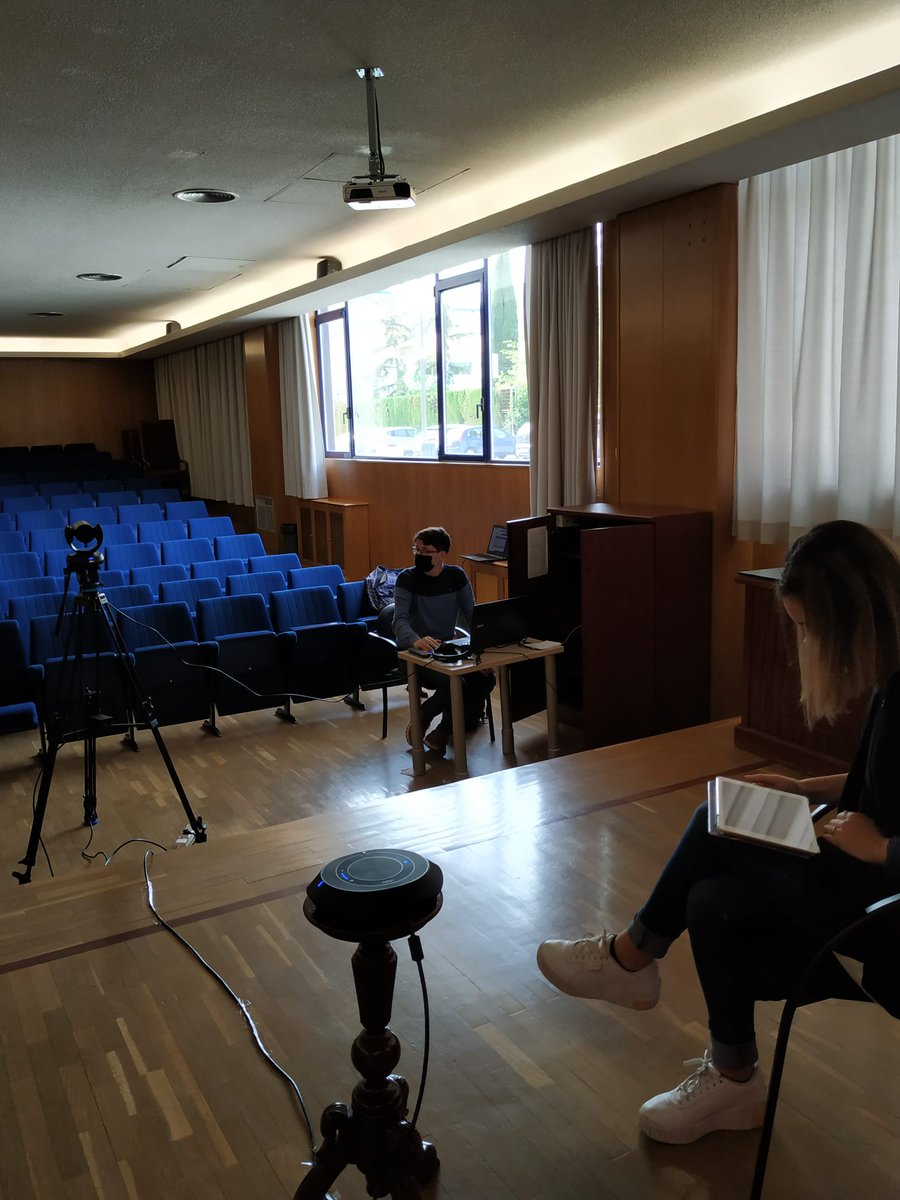 ¡Mañana tenemos entrevista para el I Festival Solidario!

Hablaremos con Ana, fundadora de <a href="/CaloryCafeGRANA/">CaloryCaféGranada</a>  
A las 17:00 h en directo en nuestro canal de Youtube: 
youtube.com/watch?v=ZE-ckp…

¡Te esperamos! 
🫂🎤💫🧑‍🔬