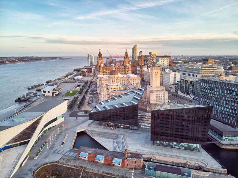 What does luxury living at our apartments in Liverpool look like?

Why not visit us and see for yourself 😁

Book a viewing today.

mannisland.info/book-a-viewing
⁣
#Propertiestoletinliverpool
