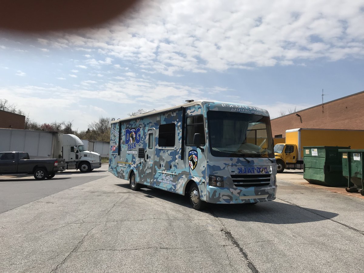 SpeedProTowson's tweet photo. Now that's a WRAP! 

This is our largest vehicle wrap yet, a 32' RV for Blue Line K9. If you see them on the road, be sure to give them a wave as you drive by. You can't miss this Great Big Blue camo RV. 

#BrandBoldly #GreatBigGraphics https://t.co/HouZR1mQwr